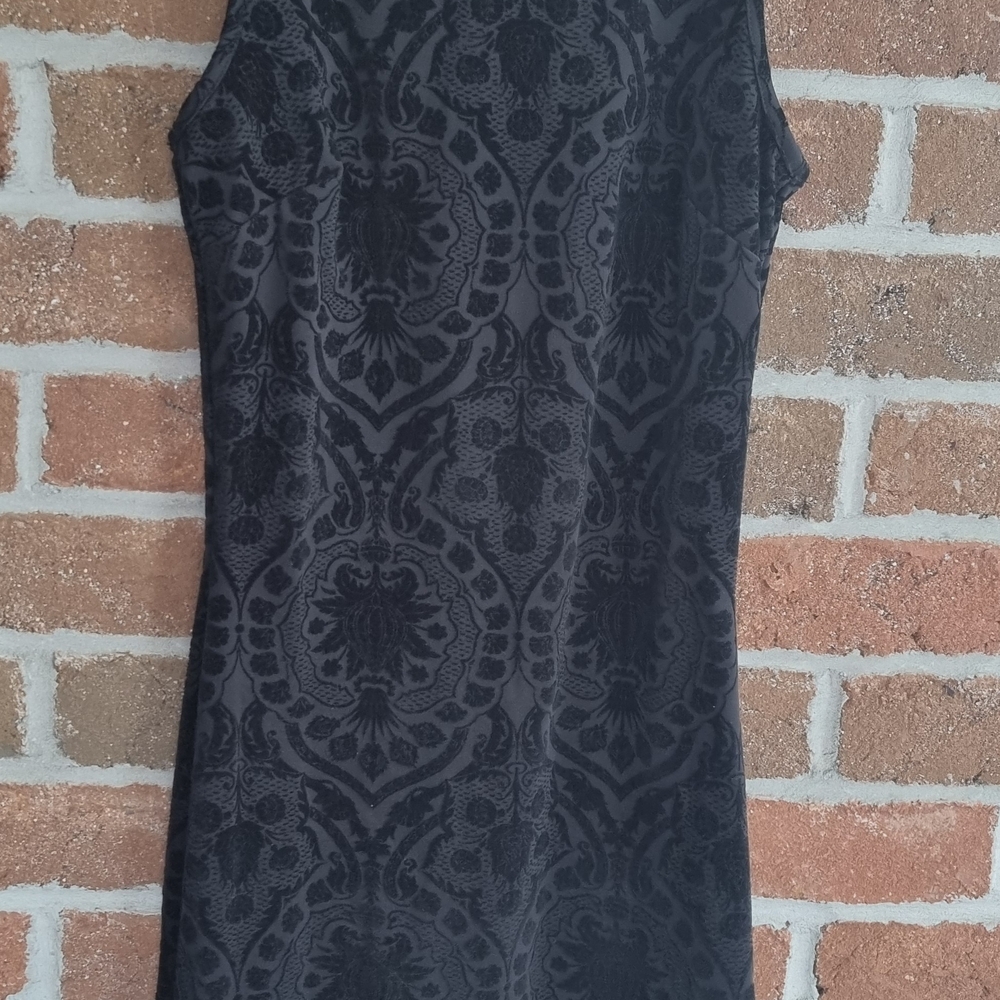 Elegant Black Patterned Dress